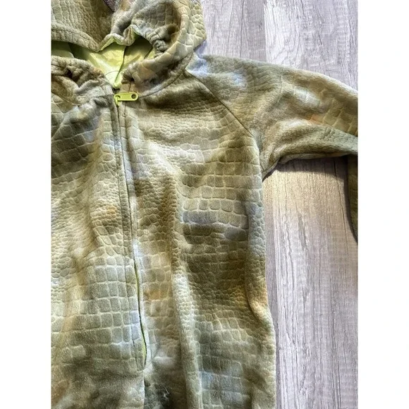 Imagination Workshop Toddler dragon costume Full front zip Hood  tail 2-3-4yrs. - Picture 4 of 14